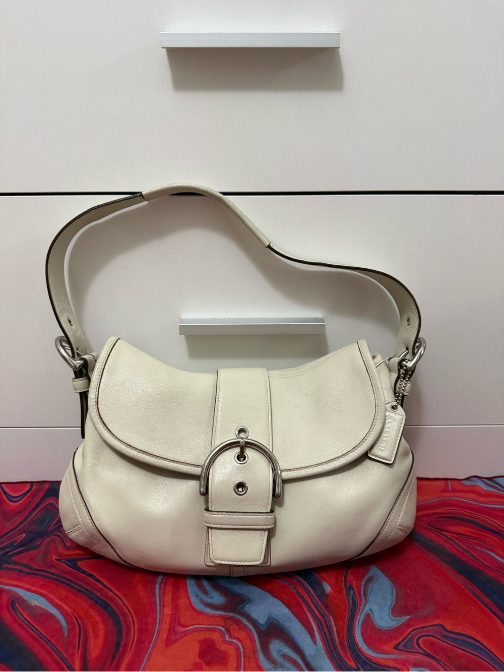 Vintage Y2K Coach Soho Pleated Cream Leather Buckle Flap Bag 🤍